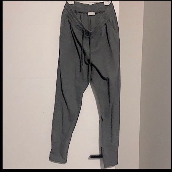 Aritzia Wilfred - Picture 11 of 11